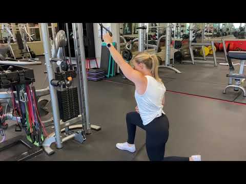 Kneeling Single Arm Pulldowns video demo