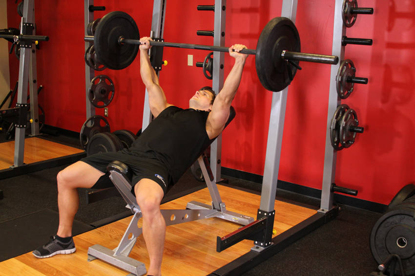 Incline Bench Press: Starting position