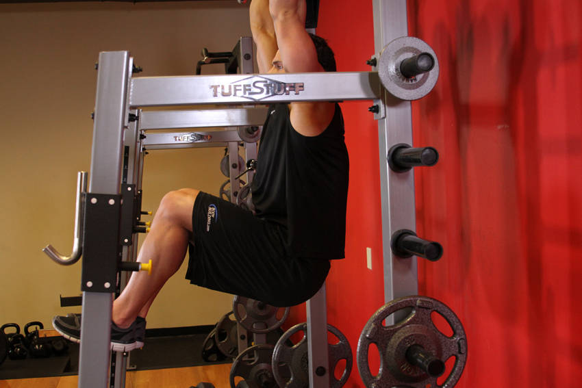 Hanging Leg Raise: Ending position
