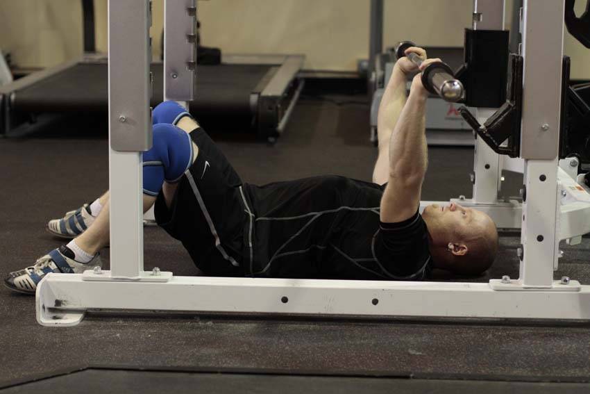 Floor Press: Starting position