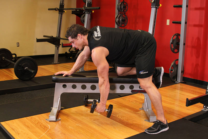 One Arm Dumbbell Row: Starting position